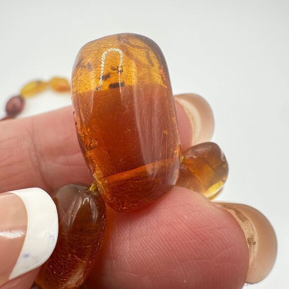19" All genuine Amber beaded necklace with barrel clasp! - Picture 6 of 12